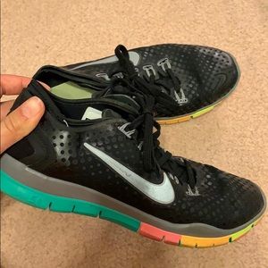 Size 8.5 women’s Nike sneakers